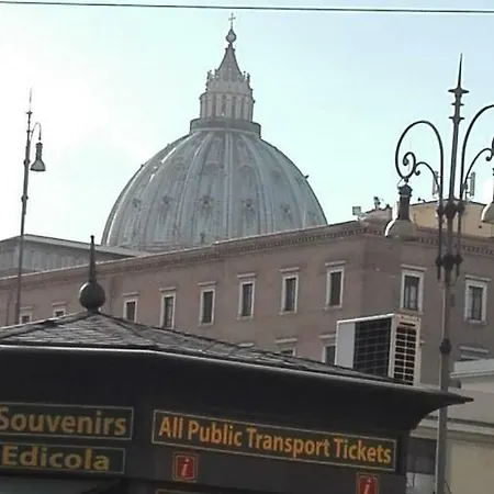Vatican 9 Apartment Rome